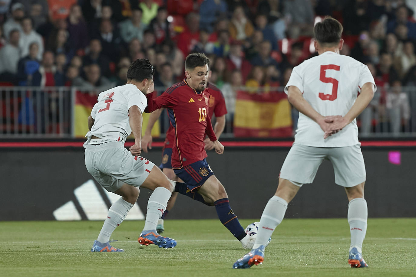 Las mejores imágenes de la remontada de España en Almería