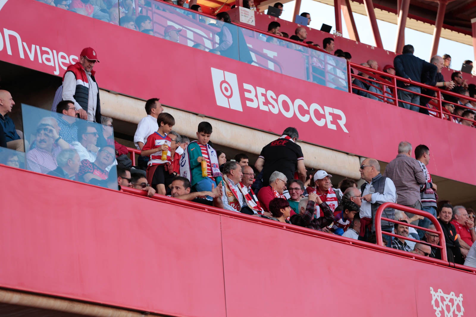 Encuéntrate en Los Cármenes en el Granada-Oviedo