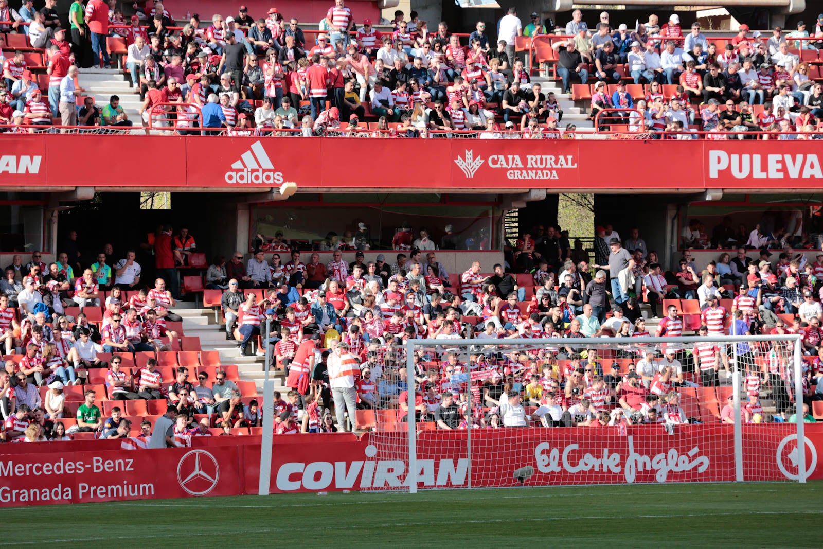 Encuéntrate en Los Cármenes en el Granada-Oviedo