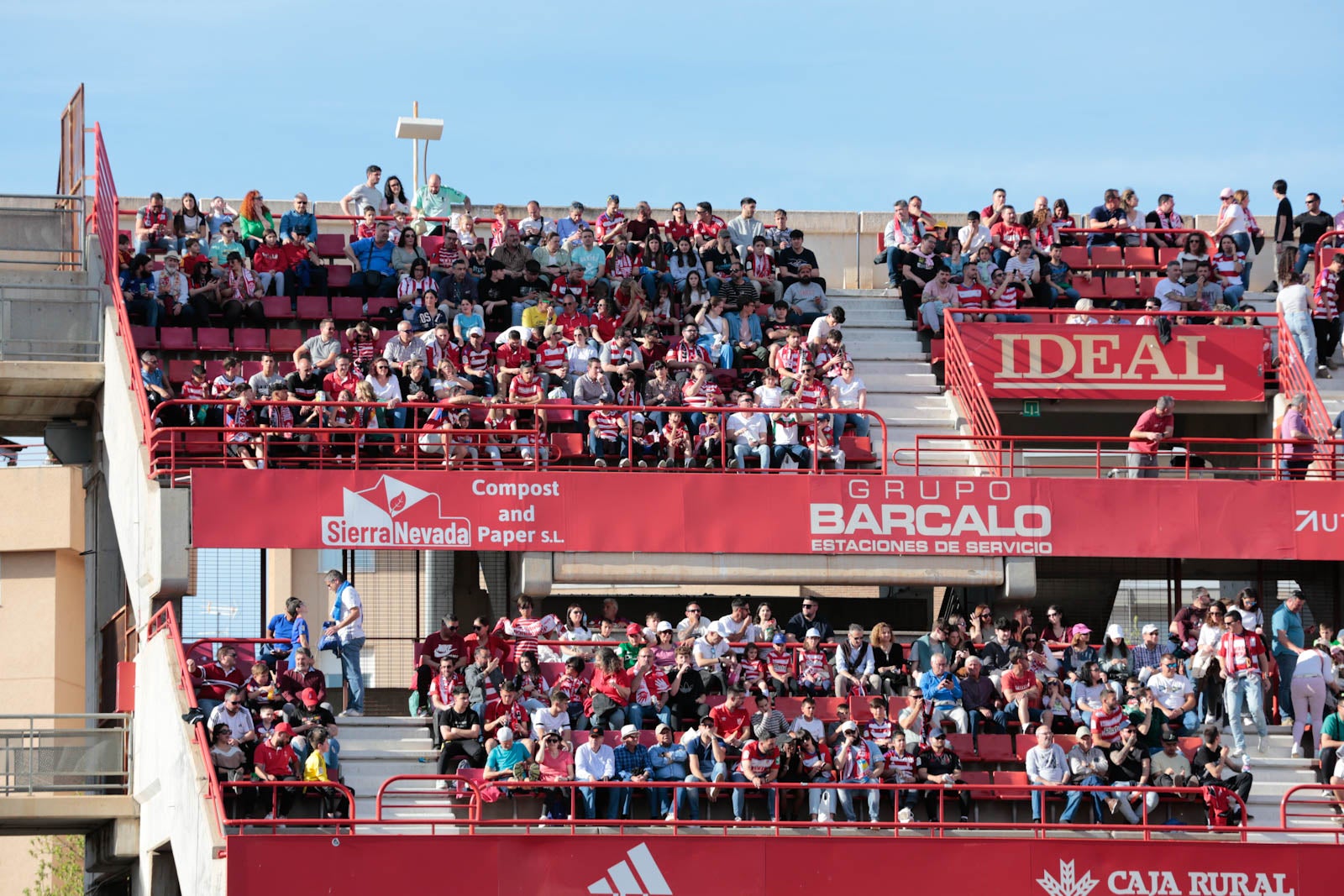 Encuéntrate en Los Cármenes en el Granada-Oviedo
