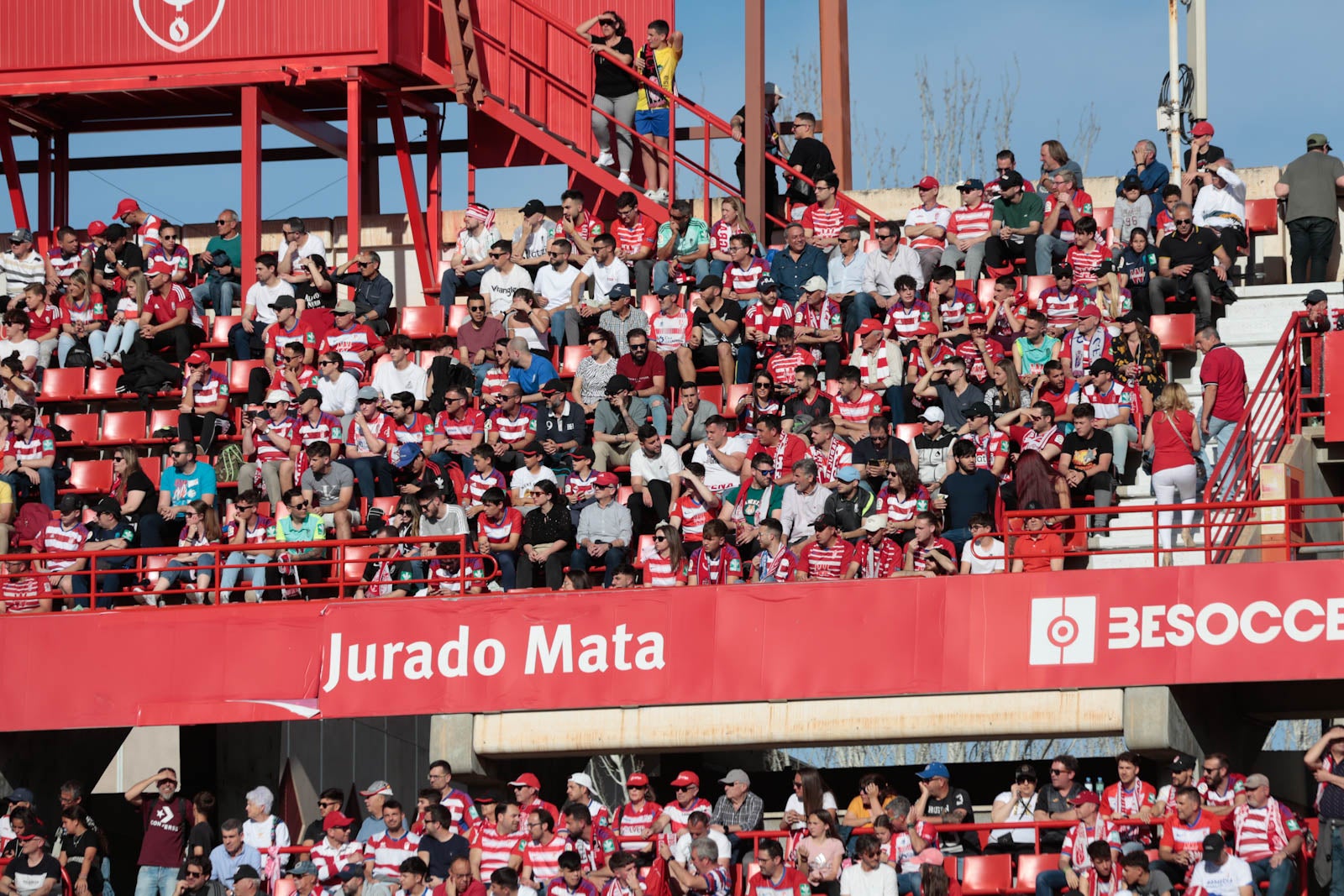Encuéntrate en Los Cármenes en el Granada-Oviedo