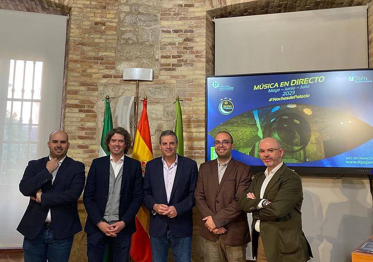 Presentación 'Noches de Palacio', en la Diputación.