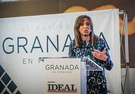 Rocío Díaz en un foro organizado pro IDEAL.