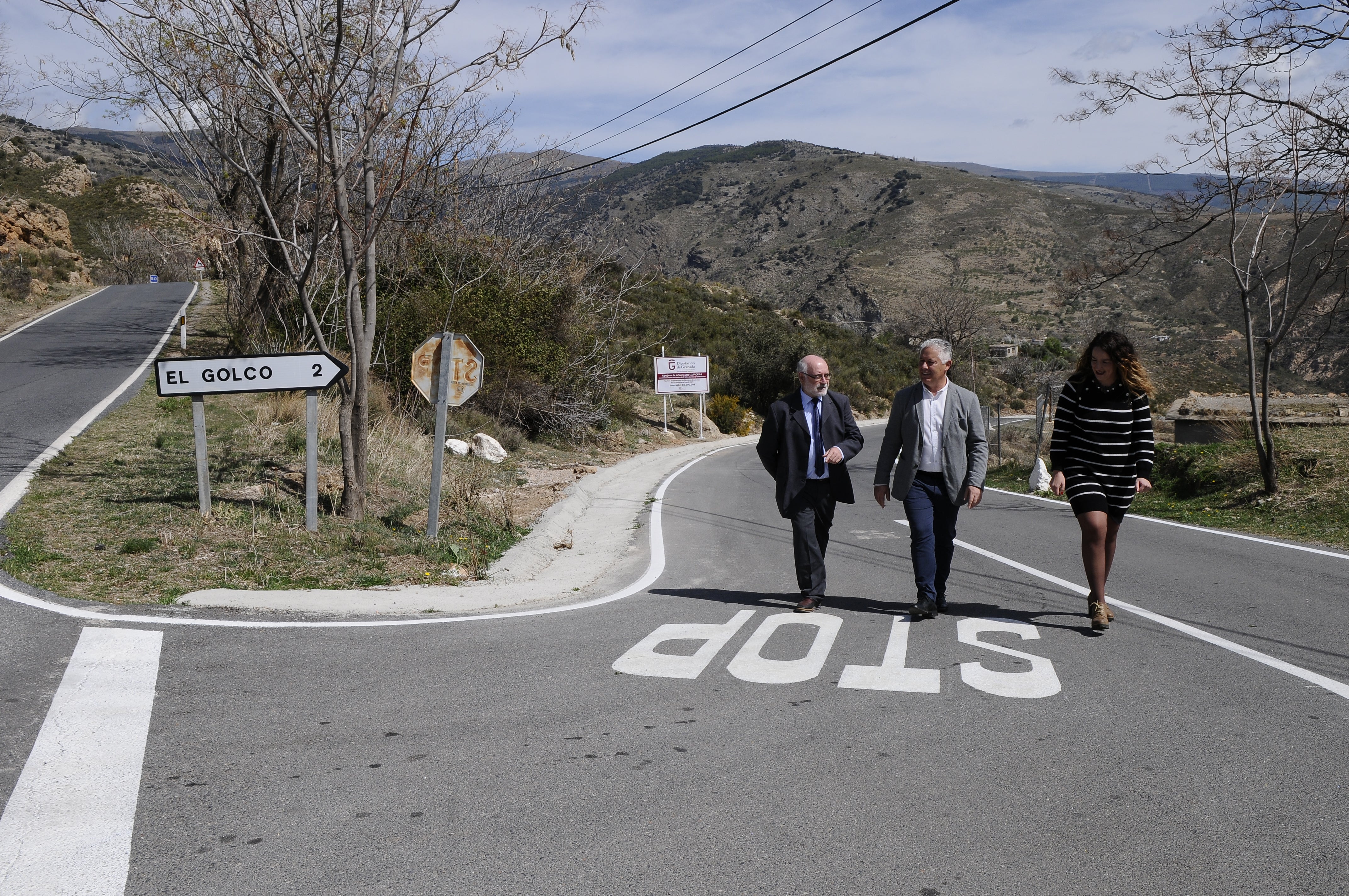 Alpujarra de la Sierra mejora los accesos de El Golco y Montenegro