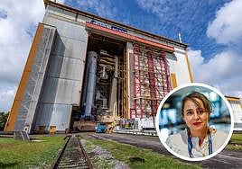 La nave Ariane 5, preparada en el puerto espacial de Kurú, en la Guayana Francesa; y Luisa M. Lara, investigadora del IAA.