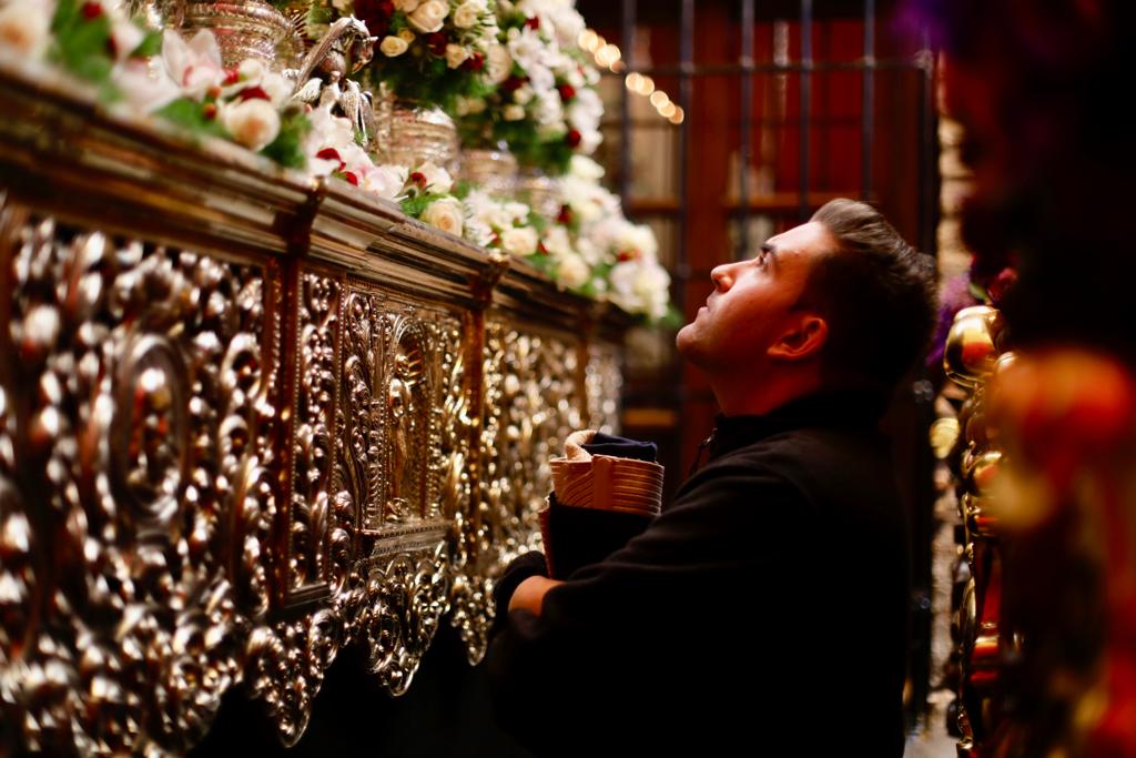 Las mejores imágenes del Viernes Santo en Granada