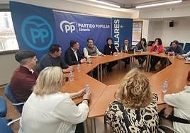 Reunión en la sede del PP de Almería.