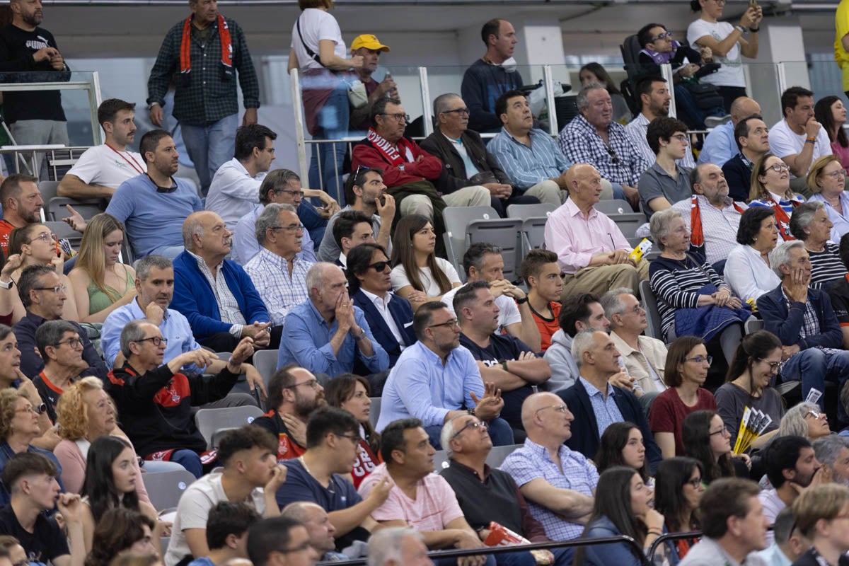 Encuéntrate en la grada del Palacio en el Covirán-Unicaja