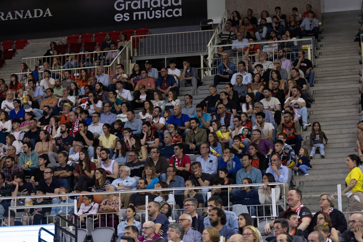 Encuéntrate en la grada del Palacio en el Covirán-Unicaja