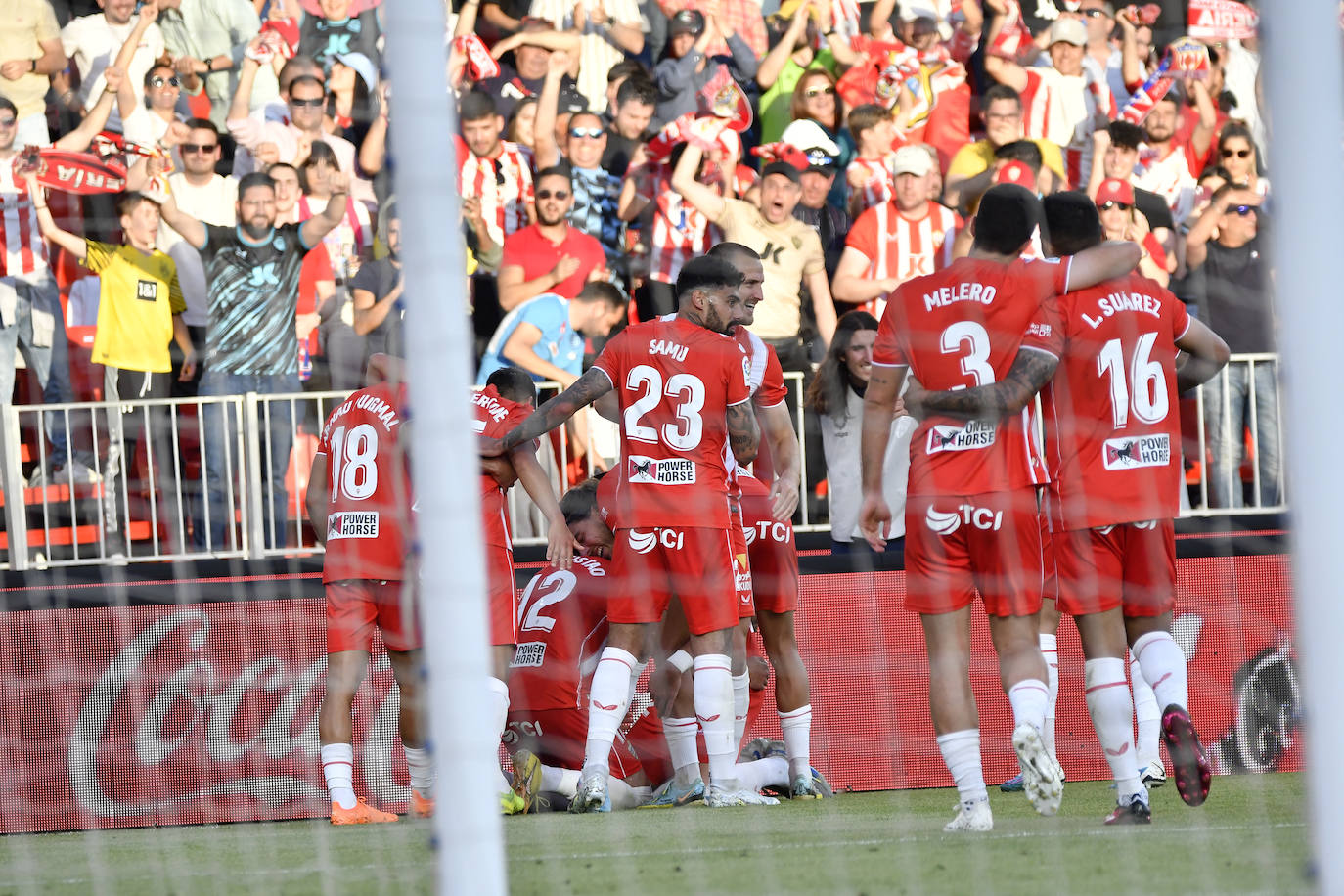 El Almería-Valencia, a pie de campo