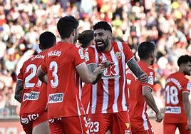 El fútbol, como la vida, está llena de lecturas. El Almería sonríe ahora.