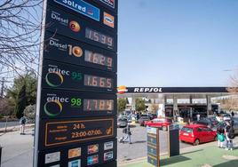 Nuevos descuentos de Repsol, BP y Cepsa en el precio de la gasolina y el diésel.