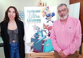 La concejala de Cultura, Sheila Carmona, y el director de la Biblioteca Municipal, Luis Rabaneda.