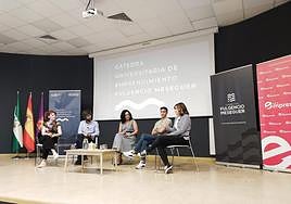 Acto en el Auditorio del Edificio 1,2,3, Emprende, de la Fundación Fulgencio Meseguer.