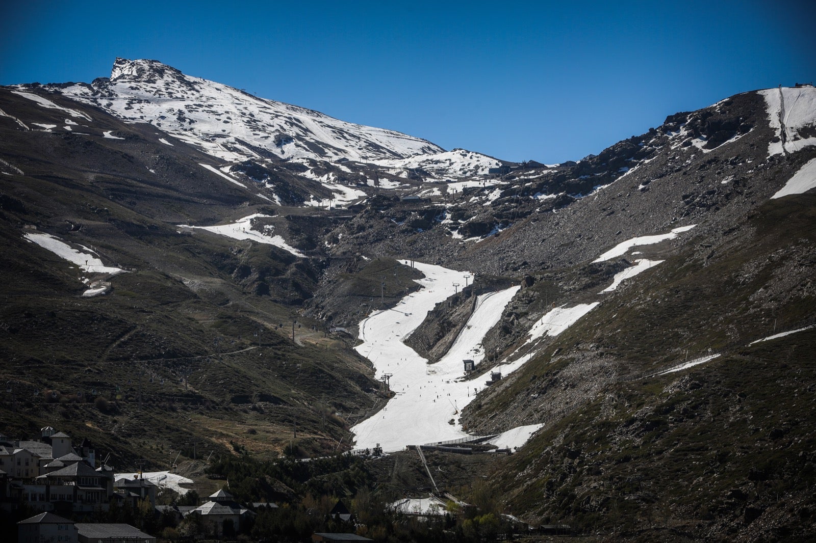 Adiós a la nieve en la Sierra