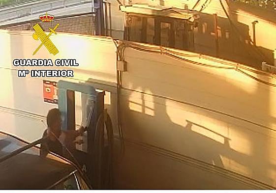 Cazan al ladrón de lavaderos de coches de cinco municipios de Jaén