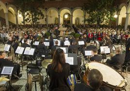 Todos los actos de la Noche en Blanco de Granada con su horario y lugar.