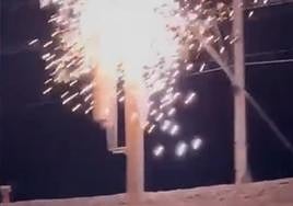 Momento de la descarga a un joven.