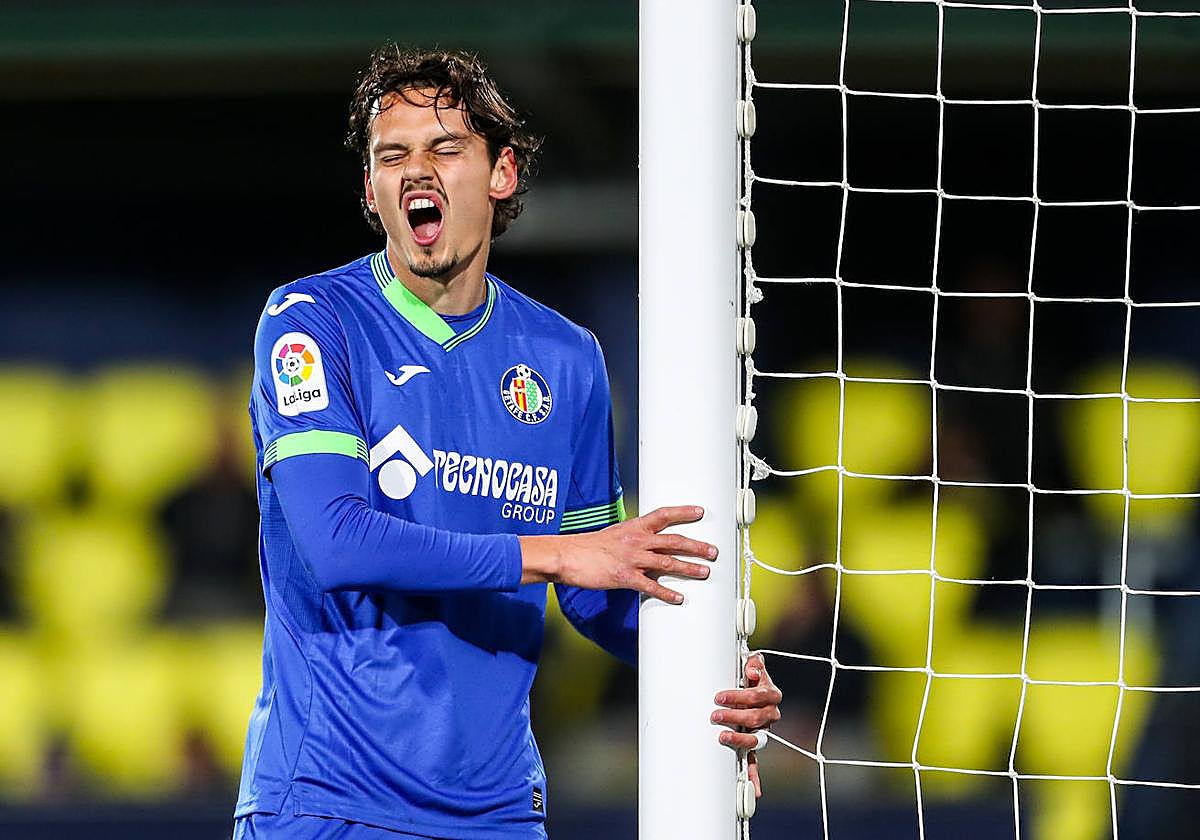 Enes Únal, un peligro en el rocoso Getafe de Quique Sánchez Flores.