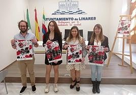 Manu Flores, Sheila Carmona, Paqui Díez y Ana Gómez.