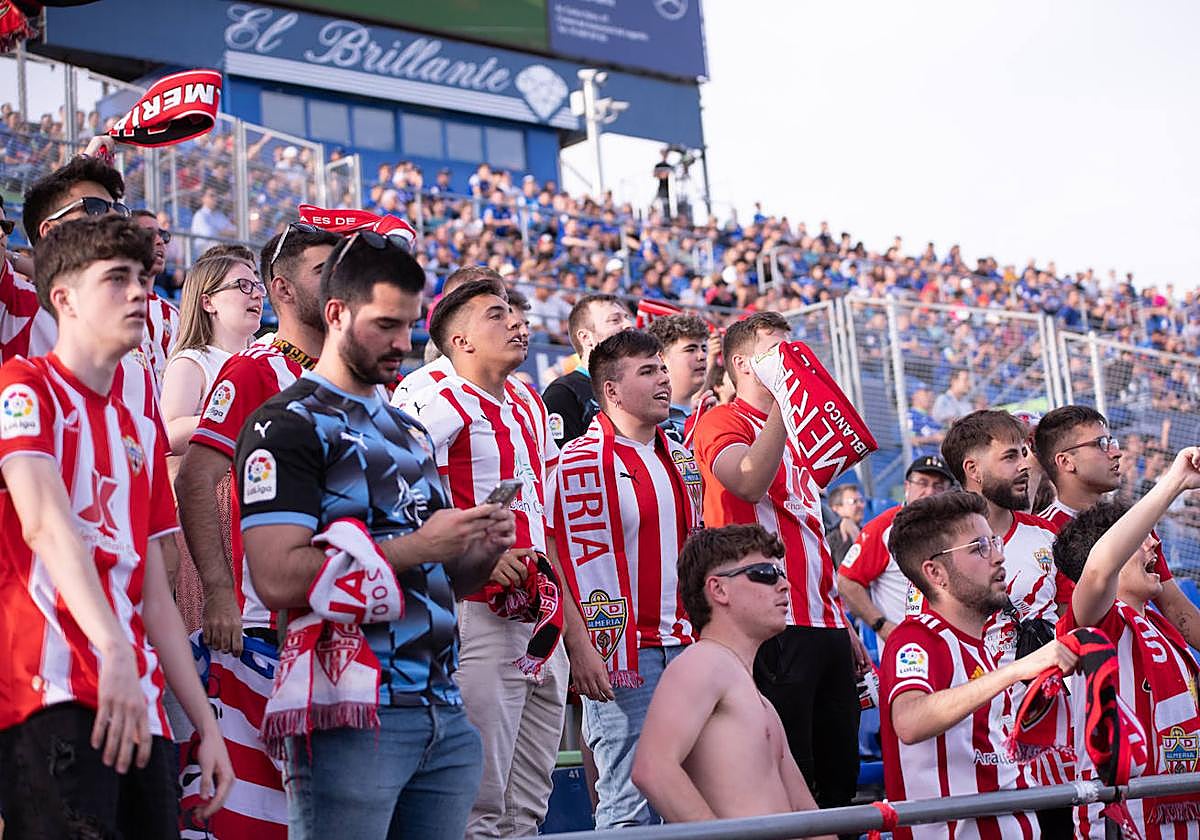 La afición de la UD Almería estuvo en Getafe.