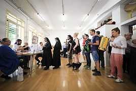 consulta dónde tienes que votar el próximo 28-M en Granada.