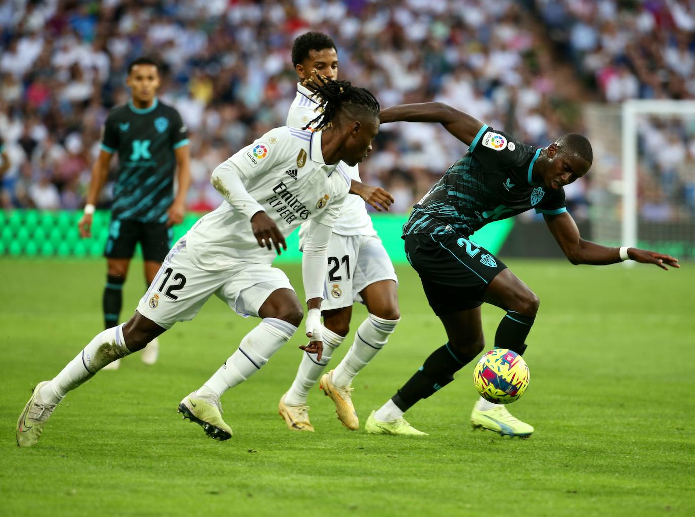 El rojiblanco colorea el Santiago Bernabéu