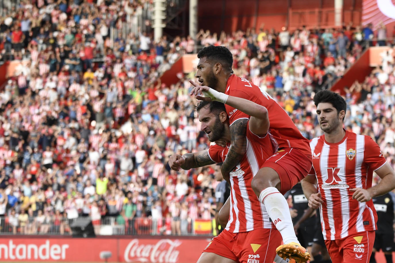 Las imágenes de la victoria del Almería ante el Elche