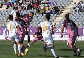 Jugada del partido frente al Atlético Malagueño.