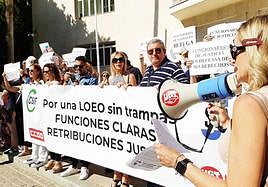 Concentración frente a la Subdelegación del Gobierno de España en Jaén.