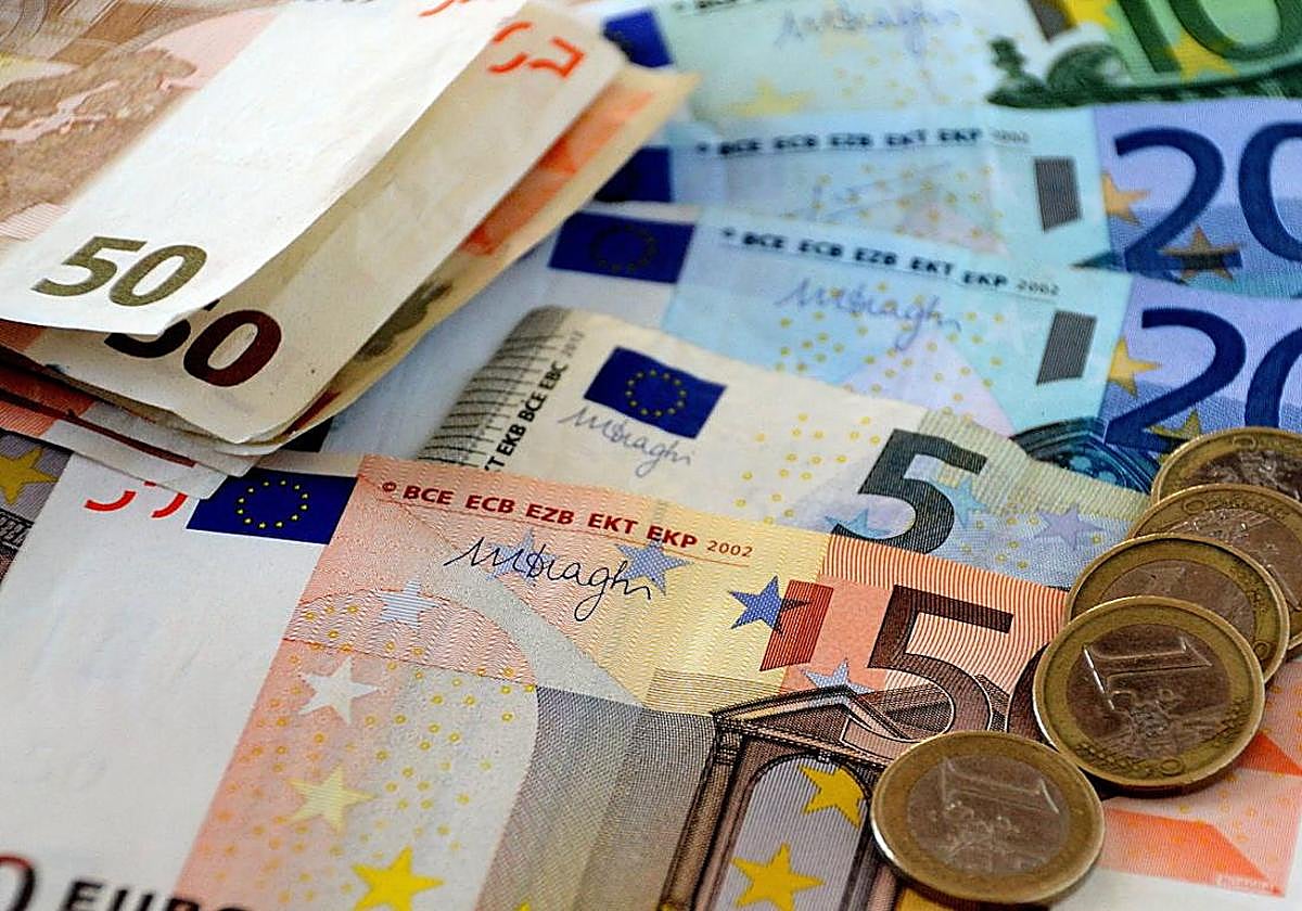 Los 6 días del año en los que no deberías hacer transferencias bancarias.