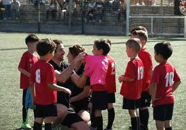 El fútbol 'bebé' se pone de moda en La Chana