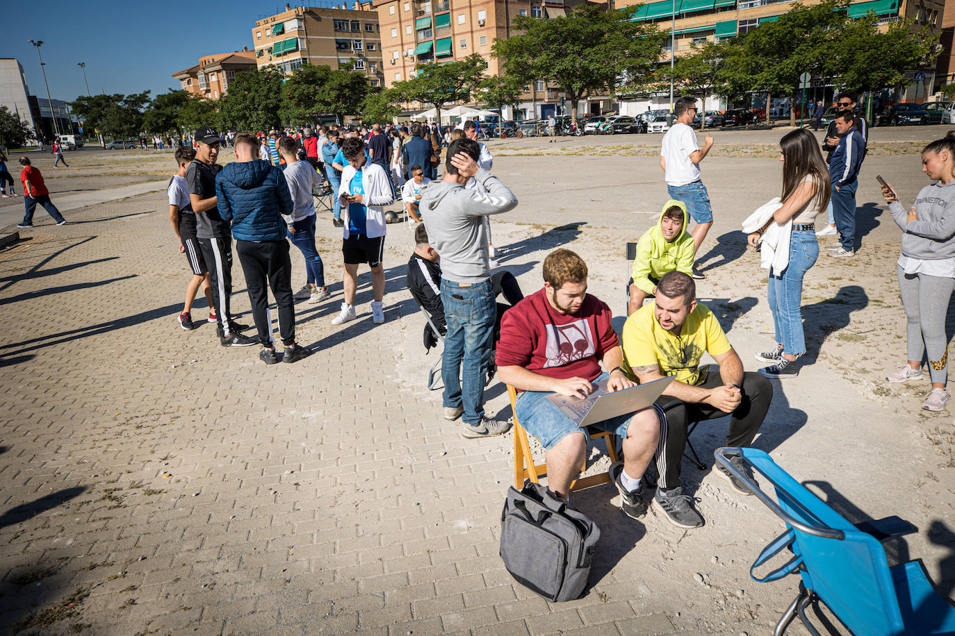 Las colas para comprar las &#039;entradas del ascenso&#039;