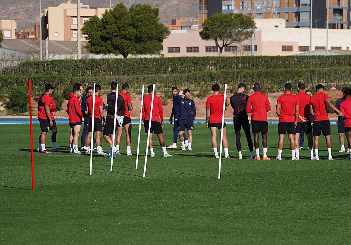 La plantilla tiene una semana crucial.