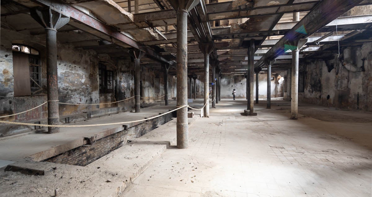 Dentro de la Azucarera