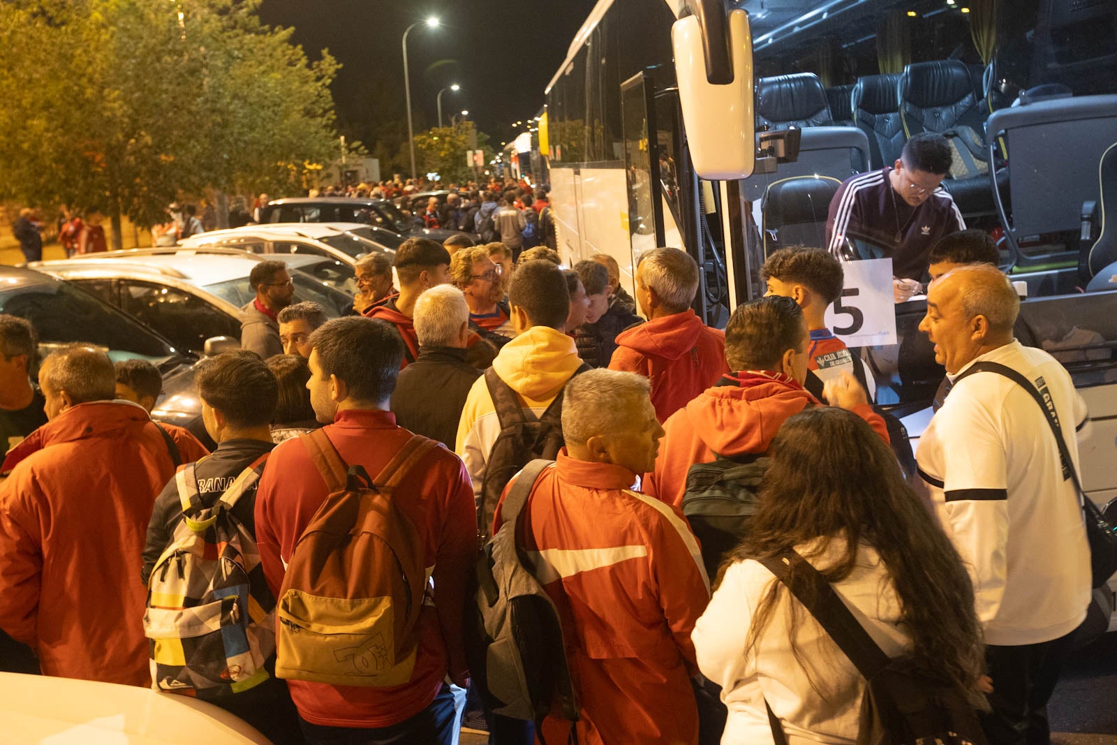 La afición, lista para arropar al Granada ante el Mirandés