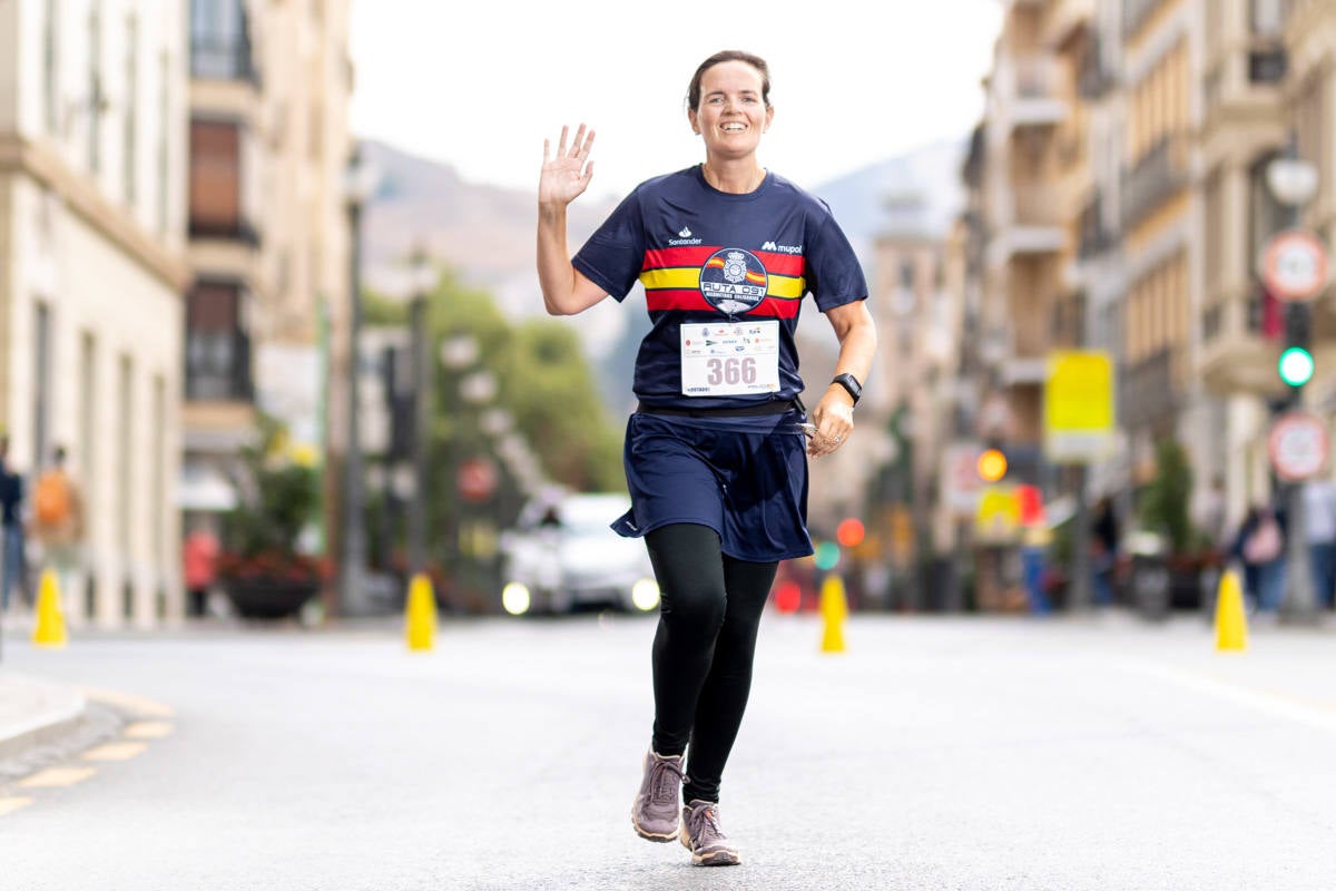 Encuéntrate en la carrera solidaria Ruta 091 de la Policía en Granada