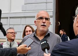 Miguel Martín atiende a los medios este lunes