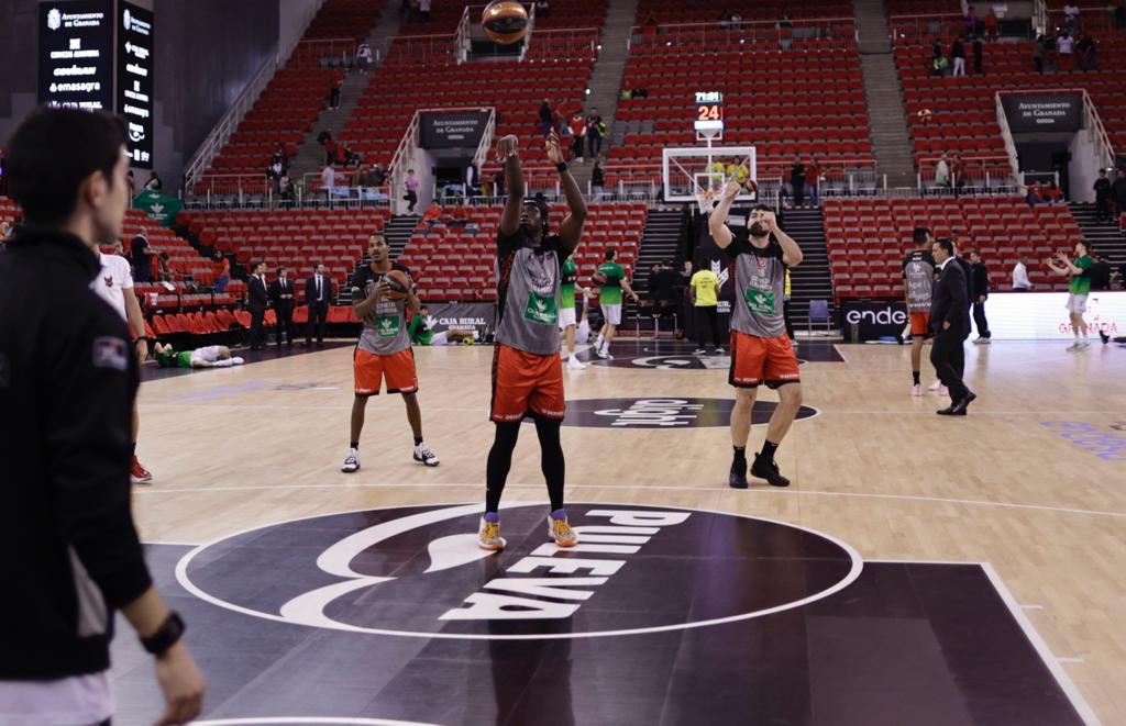 El partido entre Covirán y Joventut, a pie de pista
