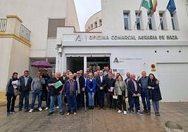 Algunos ganaderos de Baza tras reunirse con los dirigentes de la consejería de Agricultura.