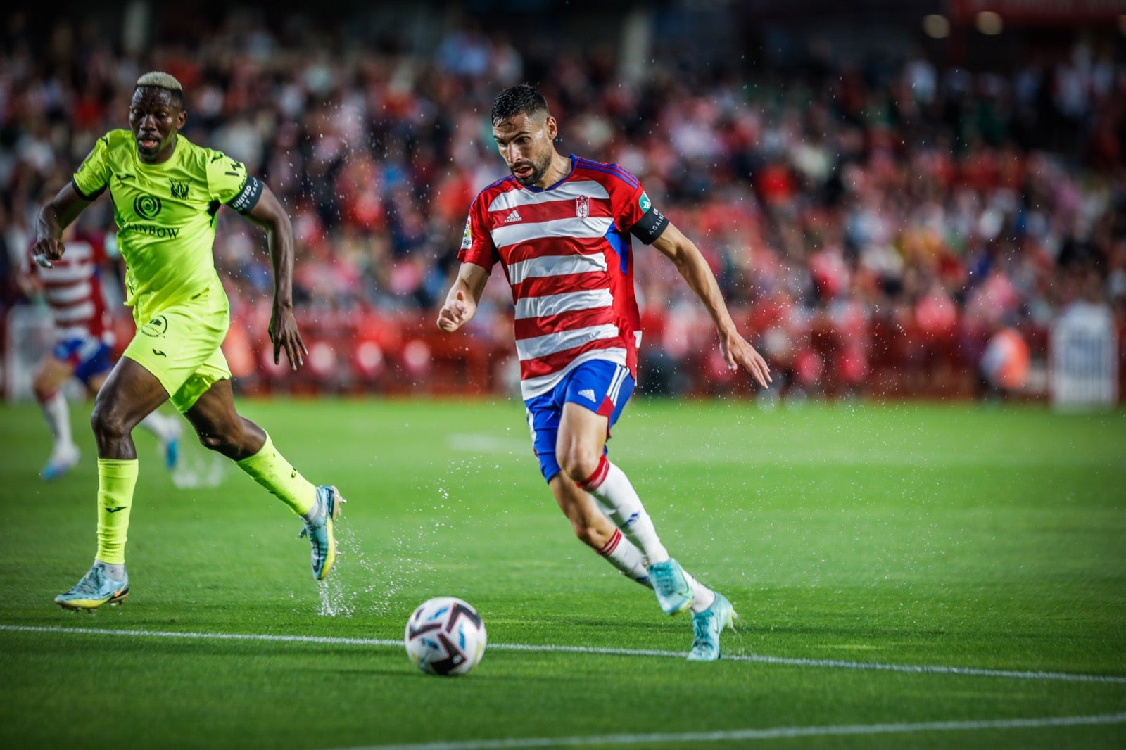 Las imágenes del Granada-Leganés a pie de campo