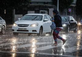 Lluvia en Granada este domingo.