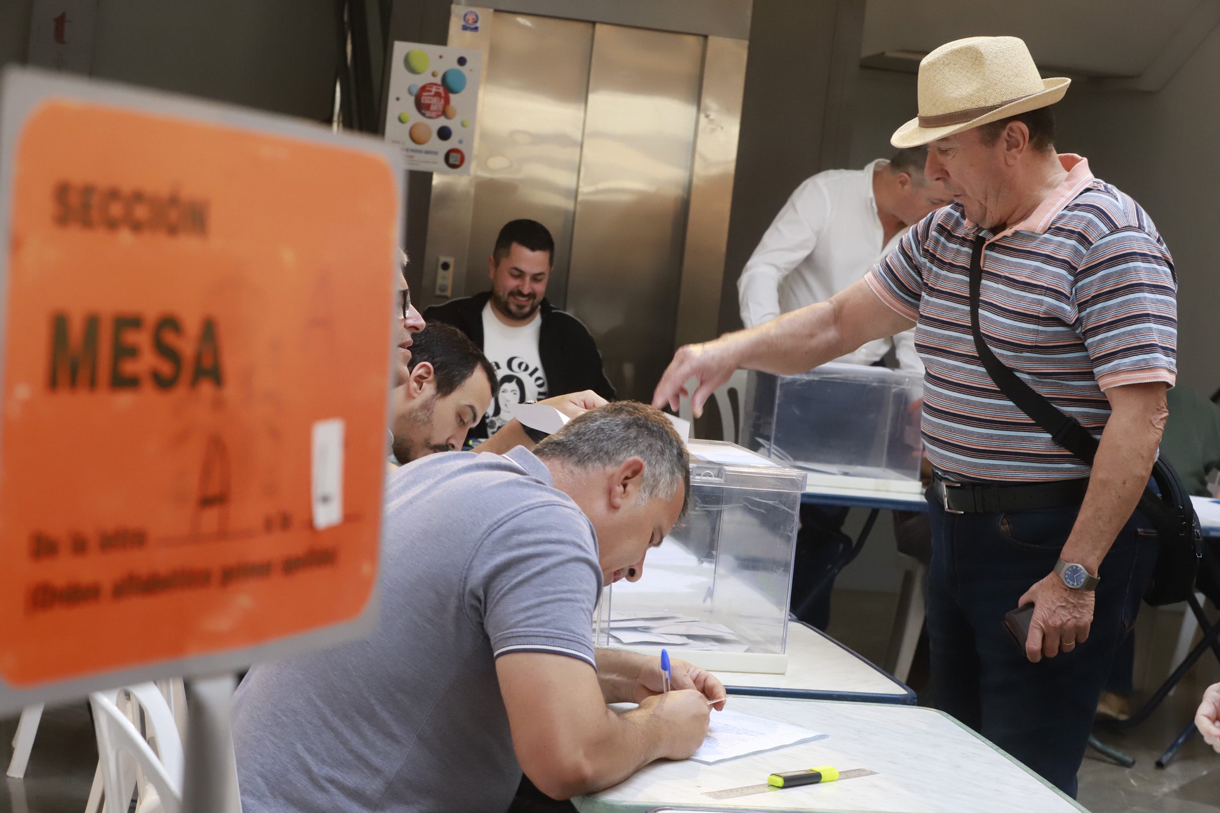 La Costa Tropical vota por el 28M