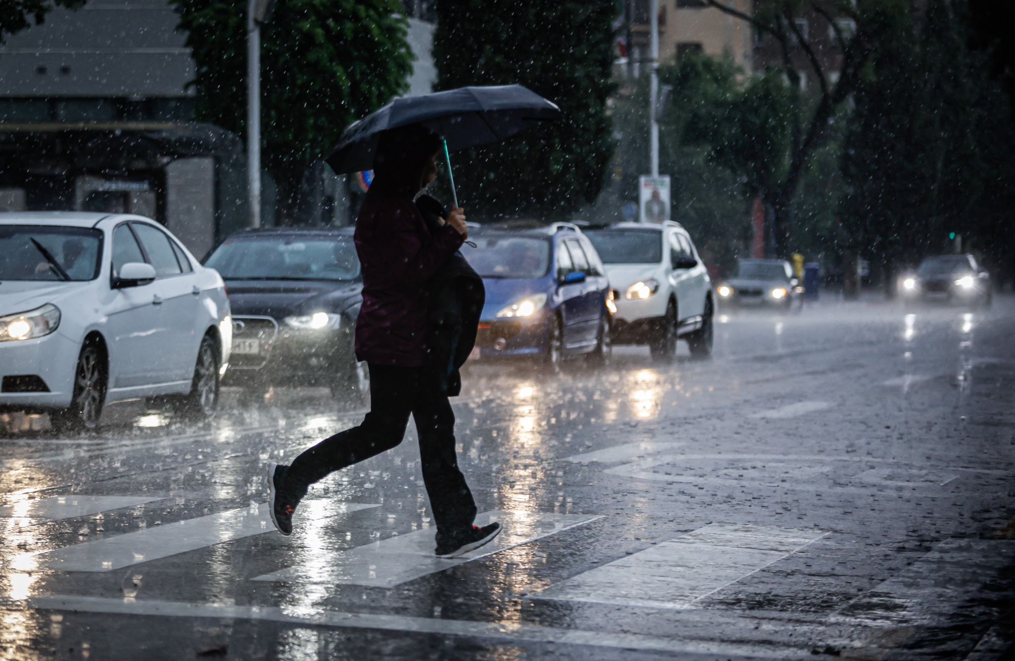 Las imágenes de la tormenta de granizo que ha inundado Granada