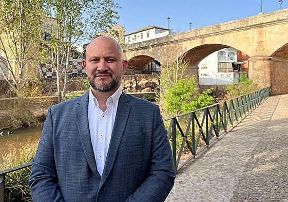 El primer alcalde de Vox en Jaén: «Más allá de ideologías siempre he ayudado a todo el mundo»