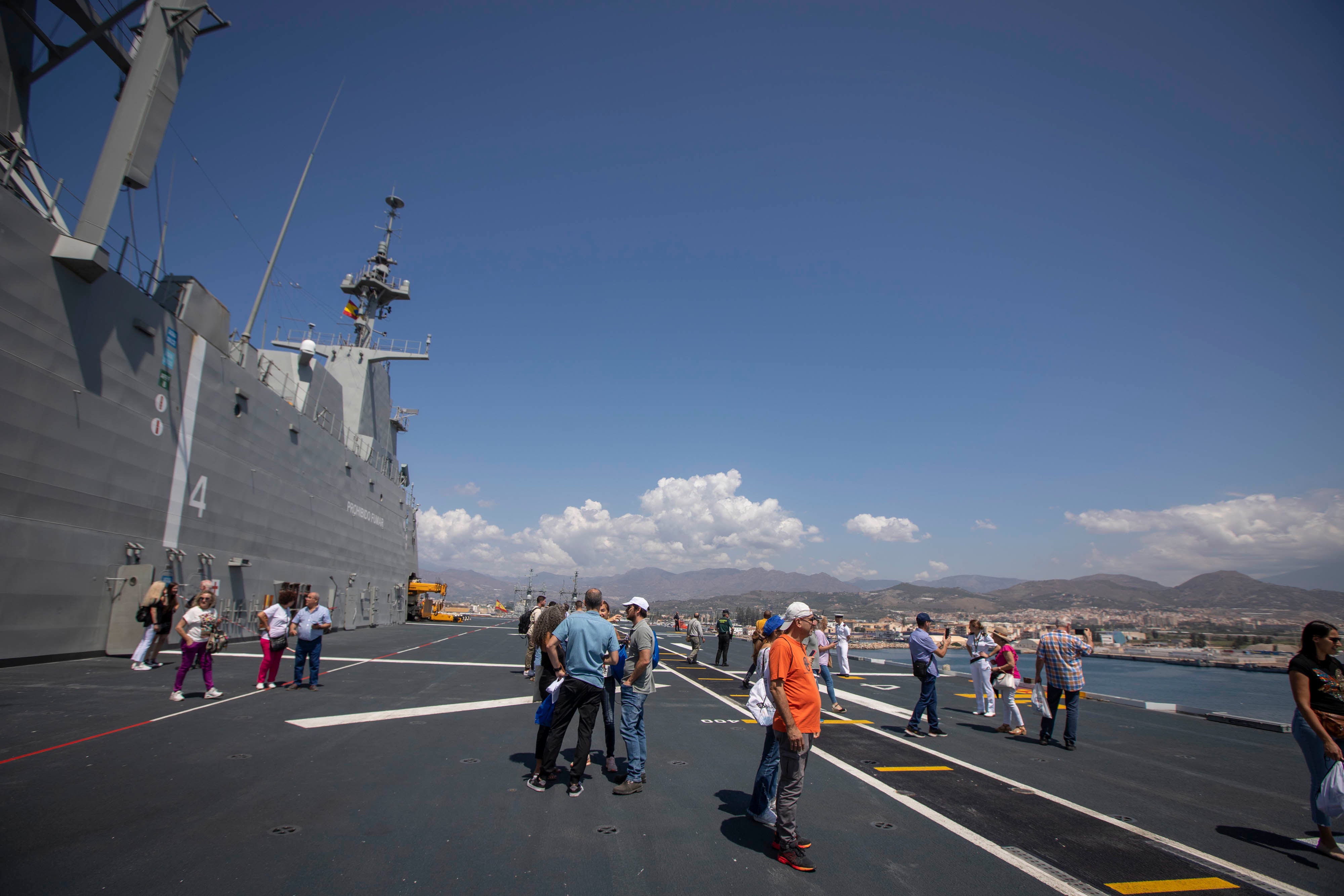 Las imágenes de los buques de la Armada en el Puerto de Motril