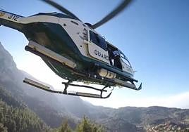 Un escalador se queda suspendido y cae de quince metros de altura en Jaén