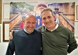 Antonio José Rodríguez y el alcalde electo José Luis Olivares.