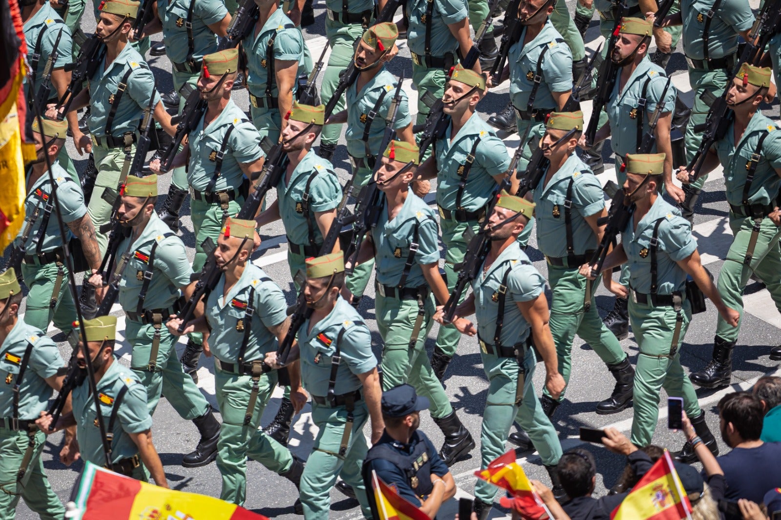 Las imágenes del desfile de las Fuerzas Armadas desde dentro y a vista de pájaro