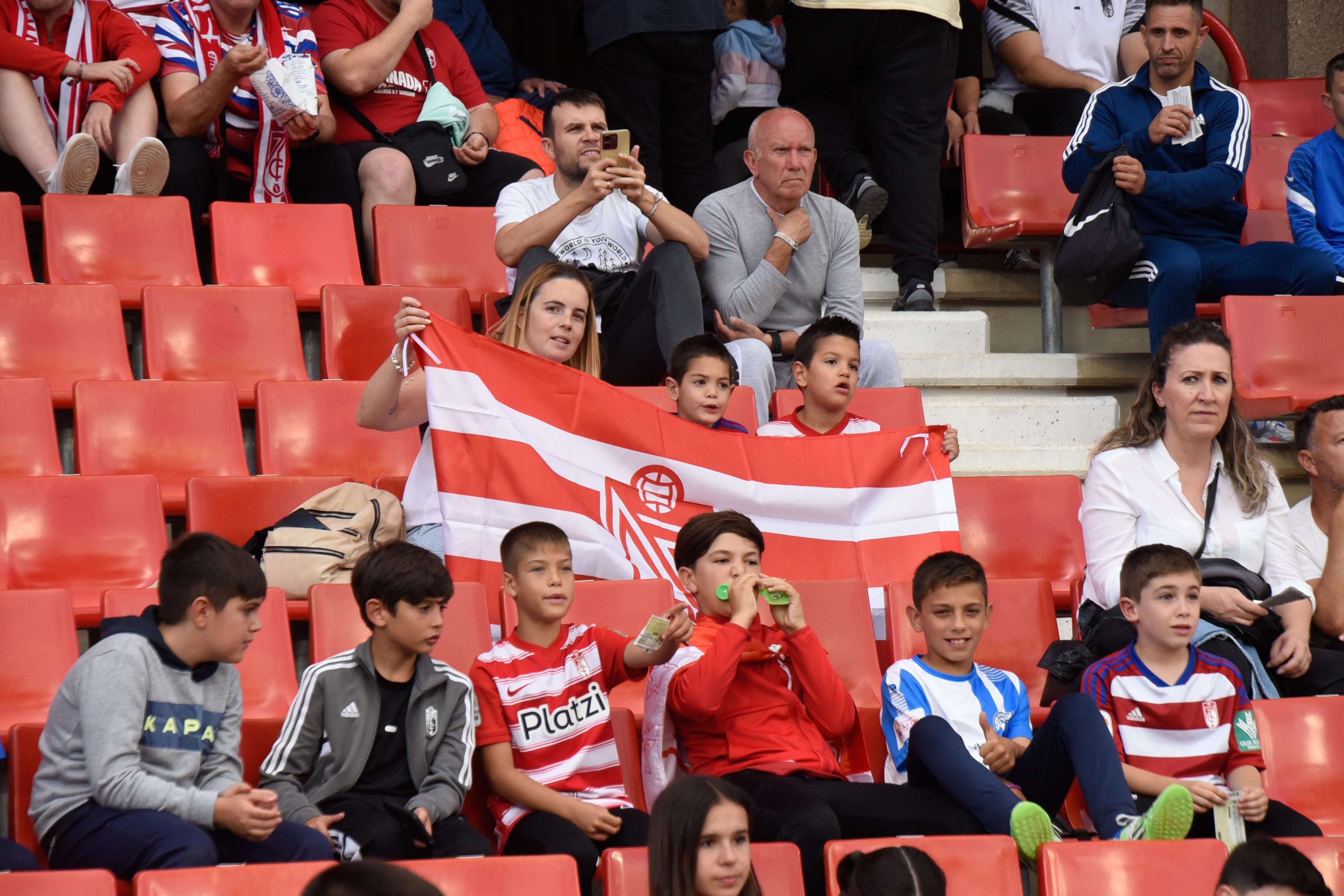 Encuéntrate en Los Cármenes en el Recreativo-Avilés